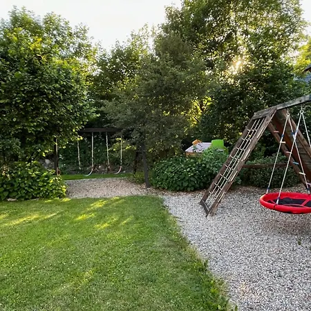 Apartamento U šťastných